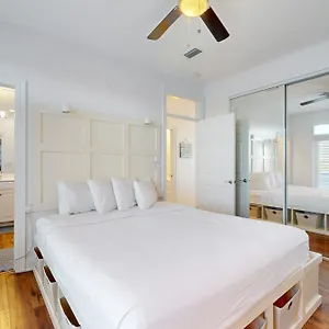 destiny-beach-villa-6a.hotels-destin.com/